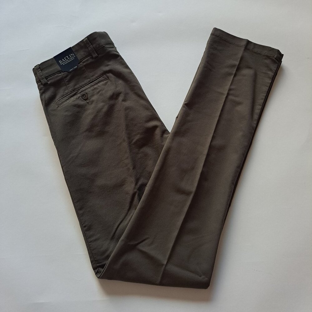 NEW Men's Ballin Khaki Green Modern Fit Pants Size 33